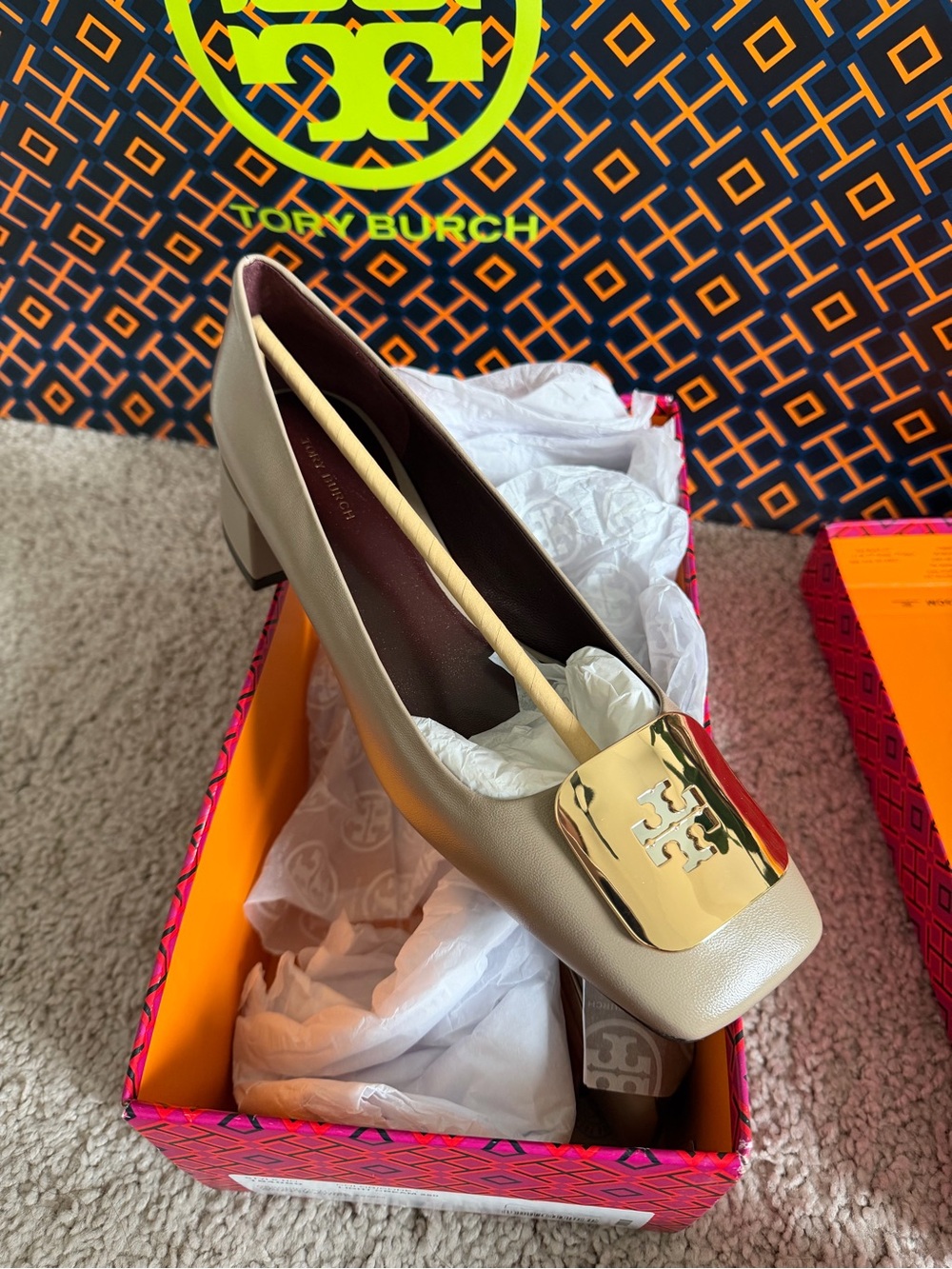 Tory Burch Georgia Pump Heels Light Cream Size 9.5